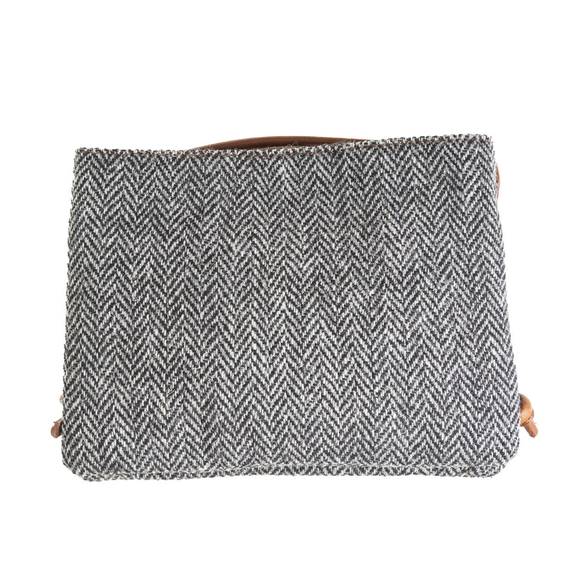 Ht Ladies Cross Body Bag Black & White Herringbone / Tan