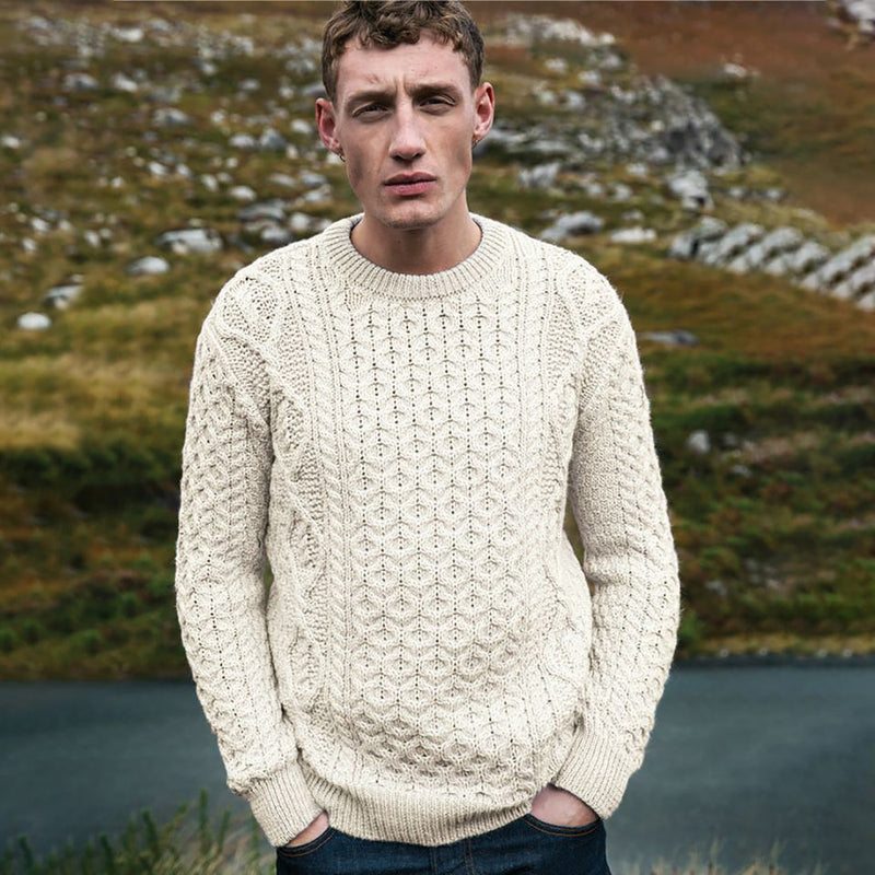 Gents Fearnog Aran Crew Neck Sweater